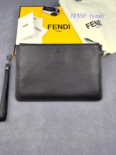 2022年3月春季新作入荷 FENDI メンズの財布バッグ新作人気.SIZE:30*20*2cm.