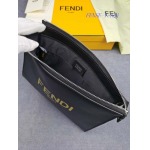 2022年3月春季新作入荷 FENDI メンズの財布バッグ新作人気.SIZE:27*20*5 cm.