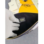 2022年3月春季新作入荷 FENDI メンズの財布バッグ新作人気.SIZE: 30*20*2cm.