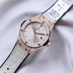 2022年3月原版復刻新作 ウブロHublotメンズの 腕時計.sizE：46*13mm.