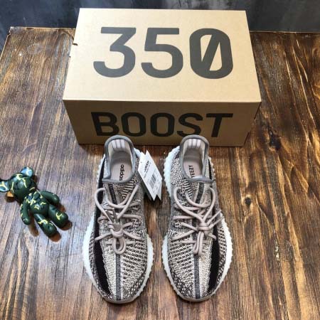 2022年6月人気原版復刻新作入荷 Adidas Yeezy 350 スニーカー/靴