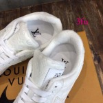 2022年6月春夏人気高品質新作入荷 ルイヴィトンOFF-WHITE x Nike  スニーカー/靴