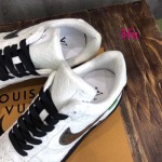 2022年6月春夏人気高品質新作入荷 ルイヴィトンOFF-WHITE x Nike  スニーカー/靴