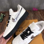 2022年6月春夏人気高品質新作入荷 ルイヴィトンOFF-WHITE x Nike  スニーカー/靴