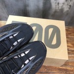 2022年6月人気原版復刻新作入荷 Adidas Yeezy 350 スニーカー/靴