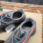 2022年6月人気原版復刻新作入荷 Adidas Yeezy 350 スニーカー/靴