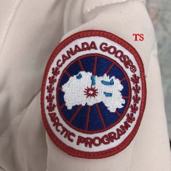 2022年10月秋冬人気高品質新作入荷 Canada Goose ダウンジャケット TS工場