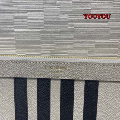 2022年11月秋冬高品質人気新作入荷THOM BROWNE ブランドバッグ人気 youyou工場30*20cm