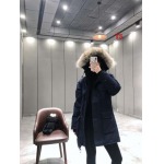 2022年10月秋冬人気高品質新作入荷 Canada Goose ダウンジャケット TS工場