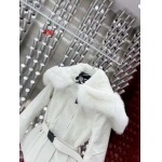 2022年12月秋冬高品質新作入荷 モンクレール女性 ダウンジャケット人気520工場