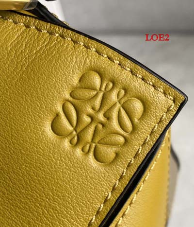 2023早春新作入荷原版復刻 LOEWE バッグ LOE2工場 SIZE: 18*11*7.5cm