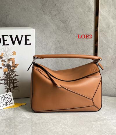 2023早春新作入荷原版復刻 LOEWE バッグ LOE2工場 SIZE:29*19*12  CM