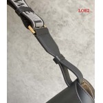 2023早春新作入荷原版復刻 LOEWE バッグ LOE2工場 SIZE: 20*19*11.5cm