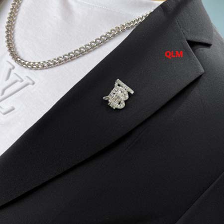 2023年3月22日人気新作入荷高品質 バーバリー洋服のアウター QLM工場