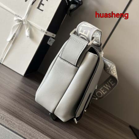 2023年4月原版復刻新作入荷 LOEWE バッグ huasheng工場24.5*18*10.5cm