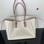 2023年4月原版復刻新作入荷 CELINE バッグ JP工場44 X 28 X 18