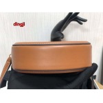 2023年4月原版復刻新作入荷 CELINE バッグ dingji工場16 X 12.5 X 4