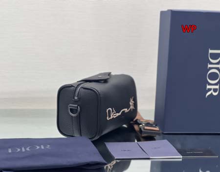 高品質新作入荷  ディオール メンズのバッグ wp工場 size:22 x 10.5 x 12.5