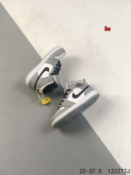 2023年新作入荷人気 NIKE スニーカー 子供靴 lie工場 size:27-35