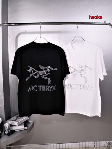 高品質新作入荷 ARCTERYX メンズの半袖 Tシャツ 人...