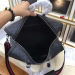 高品質新作入荷 グッチ メンズのバッグ wp工場 size:42*28*22Cm