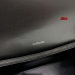 原版復刻新作入荷 バレンシアガバッグ  Hourglass bag  工場人気販売中 SIZE:长40x侧宽的5x底宽11x高25cm