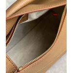 2023年早秋新作入荷高品質 LOEWE バッグ LOW1工場 SIZE:18*8*12cm