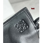 2023年早秋新作入荷高品質 LOEWE バッグ LOW1工場 SIZE:20*19*11.5 cm