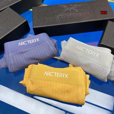 2023年新品 人気ARCTERYX メンズ 下着一箱ごとに3枚