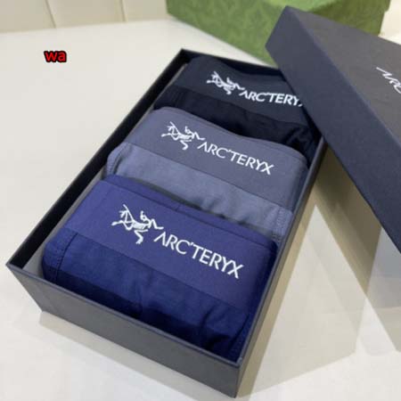 2023年新品人気ARCTERYX  メンズ 下着一箱ごとに3枚