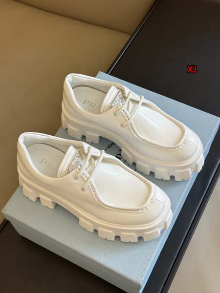 2023年10月早秋高品質新作入荷  プラダ レディス靴 XJ工場SIZE:35-40