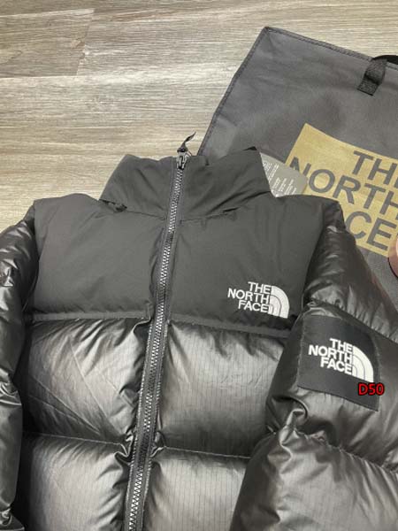 2023年11月17日秋冬高品質新品入荷The North Face  ダウンジャケットD50工場