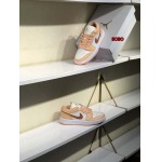 新作入荷Air Jordan 1 Low NIKE 女性スニーカー BOBO工場.SIZE:36-40