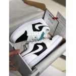 新作入荷Air Jordan 1 Low NIKEスニーカー BOBO工場.SIZE:36-46