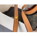 秋冬人気新作入荷CELINE バッグ A-xiao工場 size:20-11.5-6