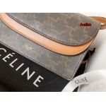 秋冬人気新作入荷CELINE バッグ A-xiao工場 size:20-11.5-6