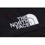 秋冬新作入荷人気  The North Face ダウンジャケットBG工場