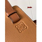 2023年秋冬新作入荷原版復刻 LOEWE バッグ jiatelin工場 SIZE:20CM~19CM~14CM