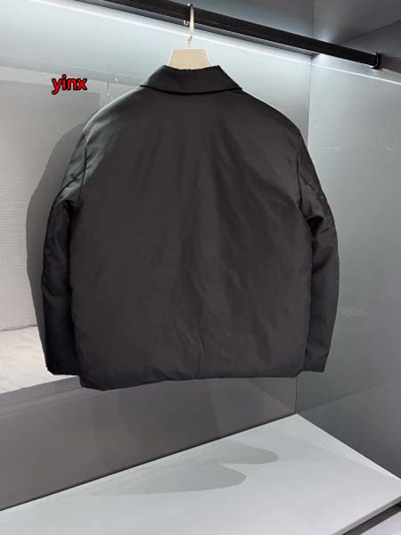 2024年1月2日秋冬高品質新品入荷 プラダ  ダウンジャケット YINX工場