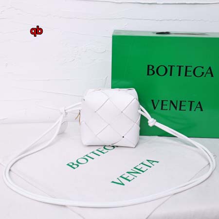 2024年秋冬1月4日人気新品入荷Bottega Veneta バッグqb工場