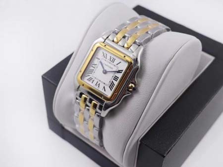 カルティエ 高品質27 x 37mm石英電池式 腕時計