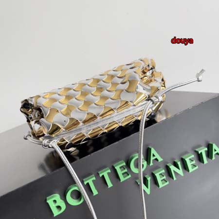 2024年原版復刻新作入荷 Bottega Veneta バッグdy工場 size:22*12*7cm