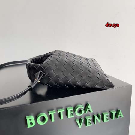 2024年原版復刻新作入荷 Bottega Veneta バッグdy工場 size:25.5*14.5*11cm