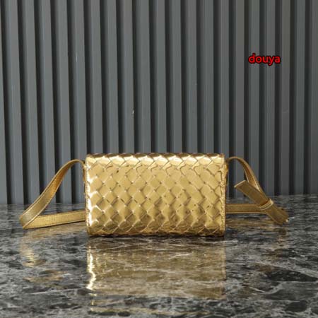 2024年原版復刻新作入荷 Bottega Veneta バッグdy工場 size:21.5.*13.5*4.5cm