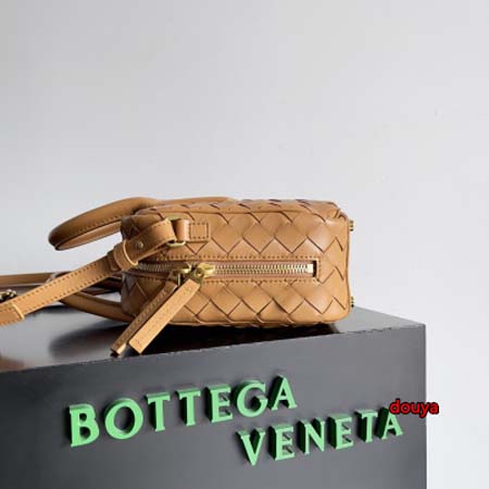 2024年原版復刻新作入荷 Bottega Veneta バッグ dy工場 size:23.5*17.9*9cm
