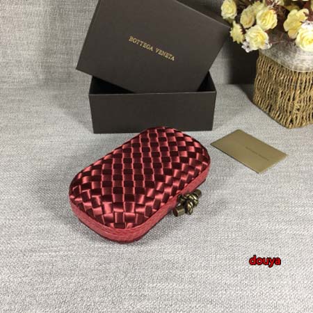 2024年原版復刻新作入荷 Bottega Veneta バッグ dy工場 size:16.5cm*10.5cm*6cm