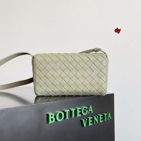 2024年原版復刻新作入荷 Bottega Veneta バッグ DY工場 size:21.5*13*4.5cm
