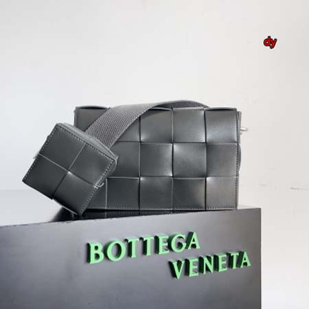 2024年原版復刻新作入荷 Bottega Veneta バッグ DY工場 size:26*16*6.5cm