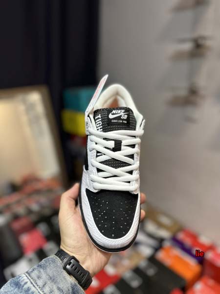 2024新品 NIKE DUNK ナイキ スニーカー LIE工場