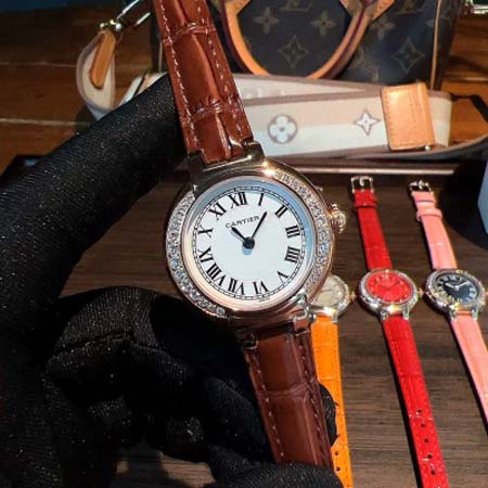 カルティエ 高品質30mm石英電池式腕時計